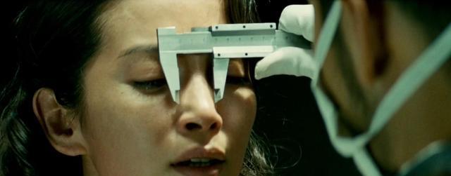 《风声》：李宁玉被日军拿卡尺量“私密”部位，为何演员不用替身