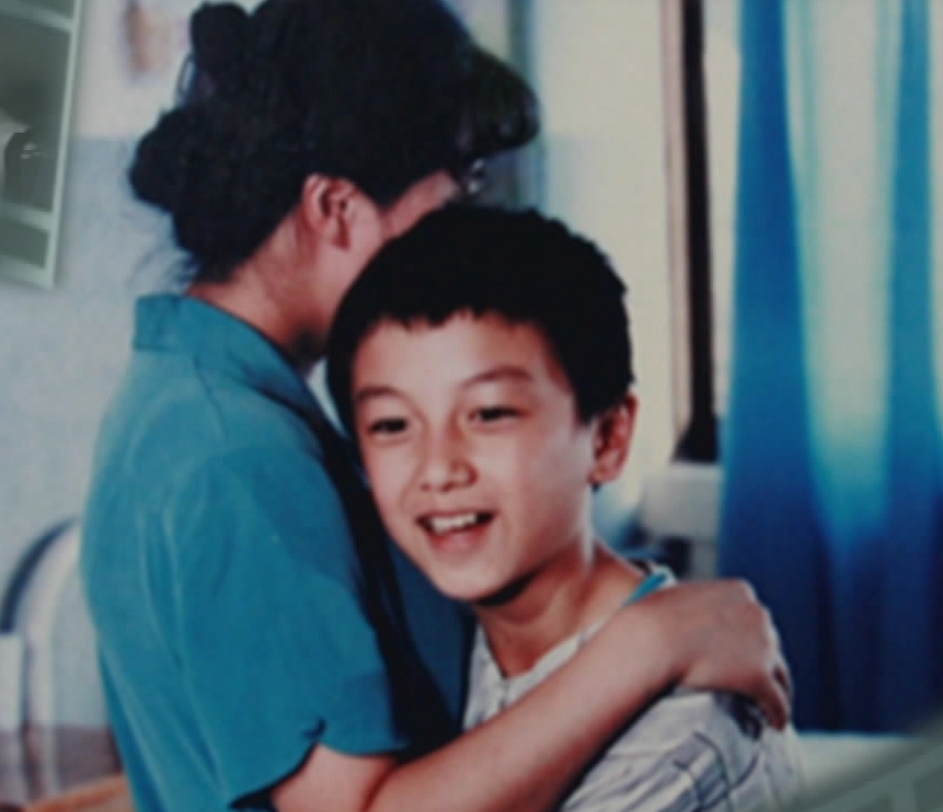 陈妍希看梅西比赛,陈妍希带娃看梅西比赛