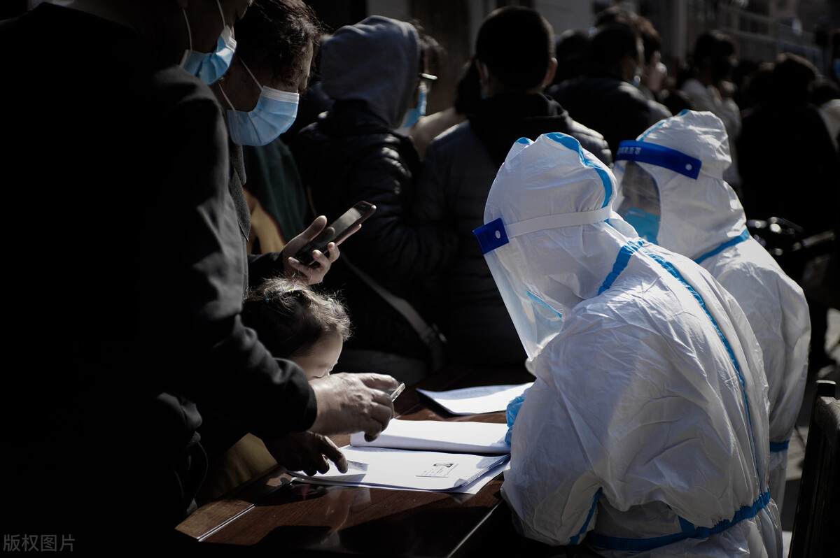 2011年，河南小伙杜霄娶哥伦比亚美女，生混血女儿，如今怎么样了