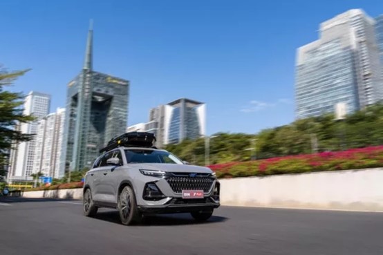 长安欧尚x7plus沉浸式风光体验,长安欧尚x7plus购车福利都有哪些