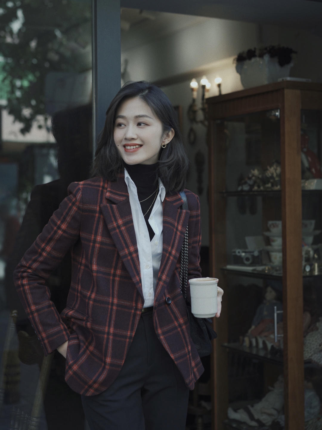 职场OL冬季离不开“羊毛西装”，借鉴这组搭配，日常通勤也很时髦