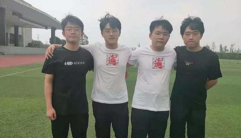 浙江31岁女子产四胞胎,湖南妇女生下八胞胎是否真实