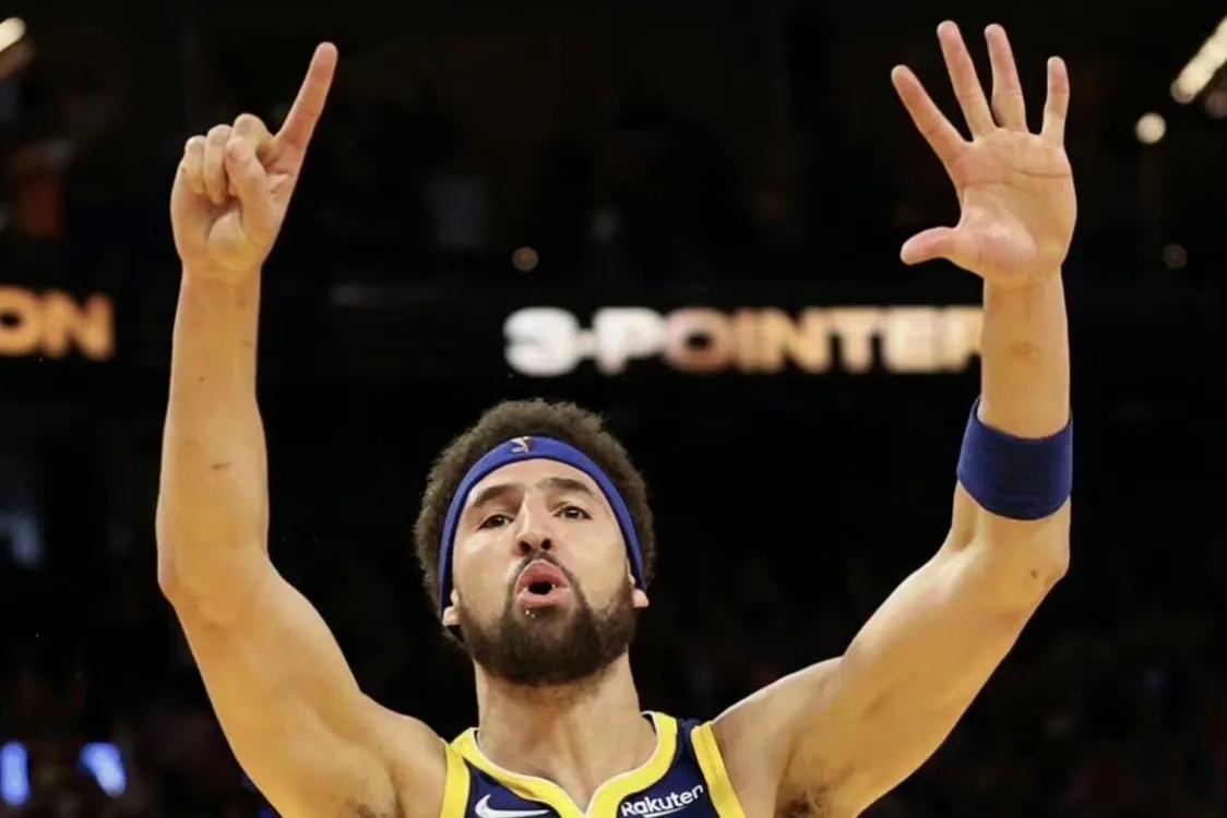 美媒评新赛季10大控卫库里第一,美媒统计20-21赛季各位置平均年薪