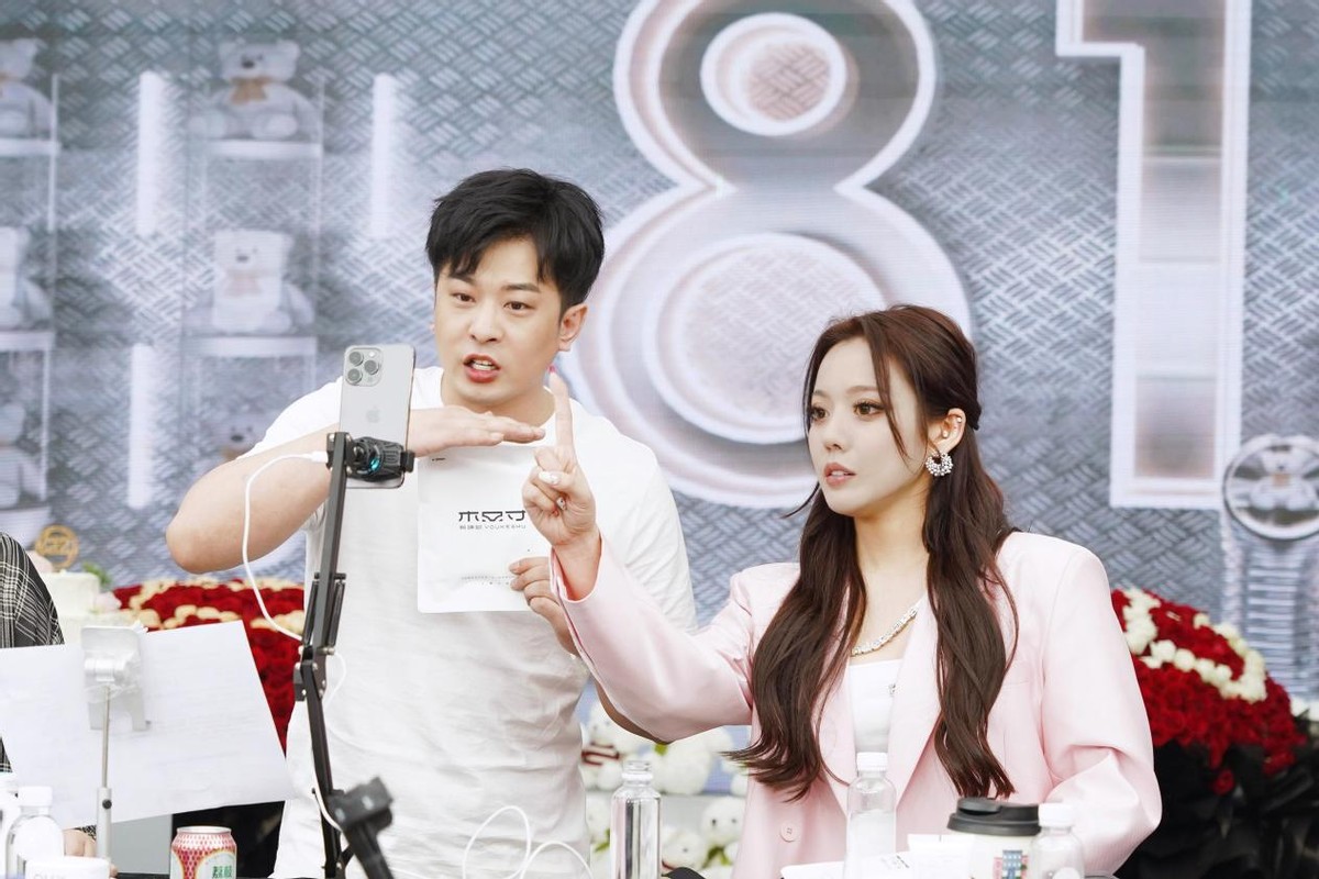 辛巴辛有志坚持质量管理,终兴镇：学习强国进果园爱心助农暖心田