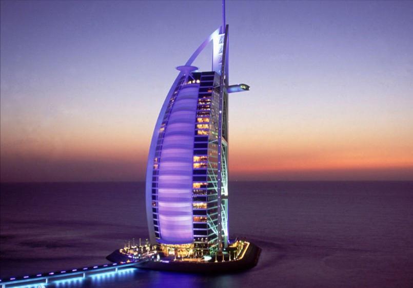 沙特超级豪华酒店,12强赛沙特国足