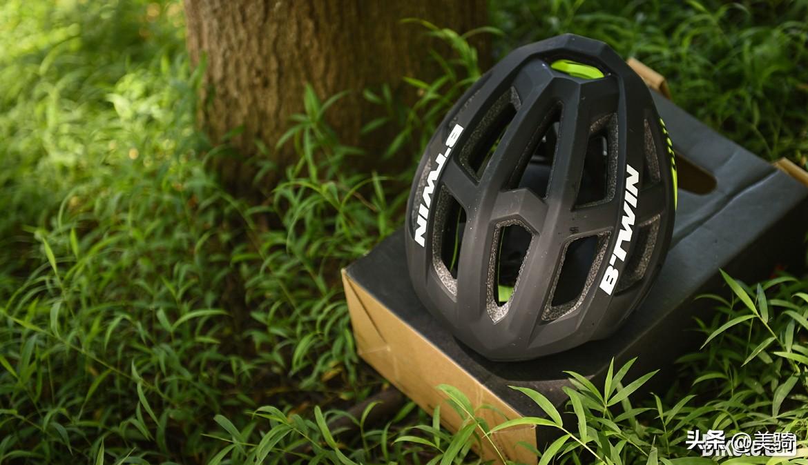 高性价比国产摩托头盔,500头盔推荐夏季