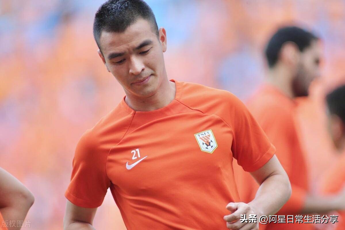 扬科维奇头疼左前卫位置：从鲁能补招刘彬彬