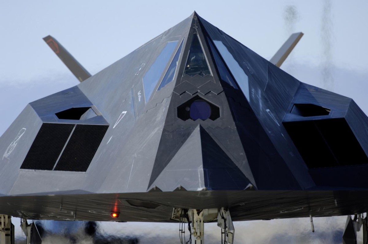 f-117致命弱点隐蔽性差吗,f-117a攻击机为何退役