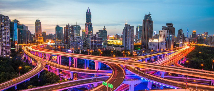 上海买房考虑学区还是居住体验,上海买房选东还是西