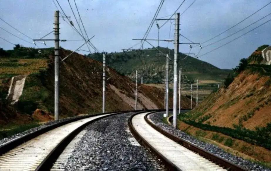 越南第一条高铁预计通车时间,越南400亿高铁订单