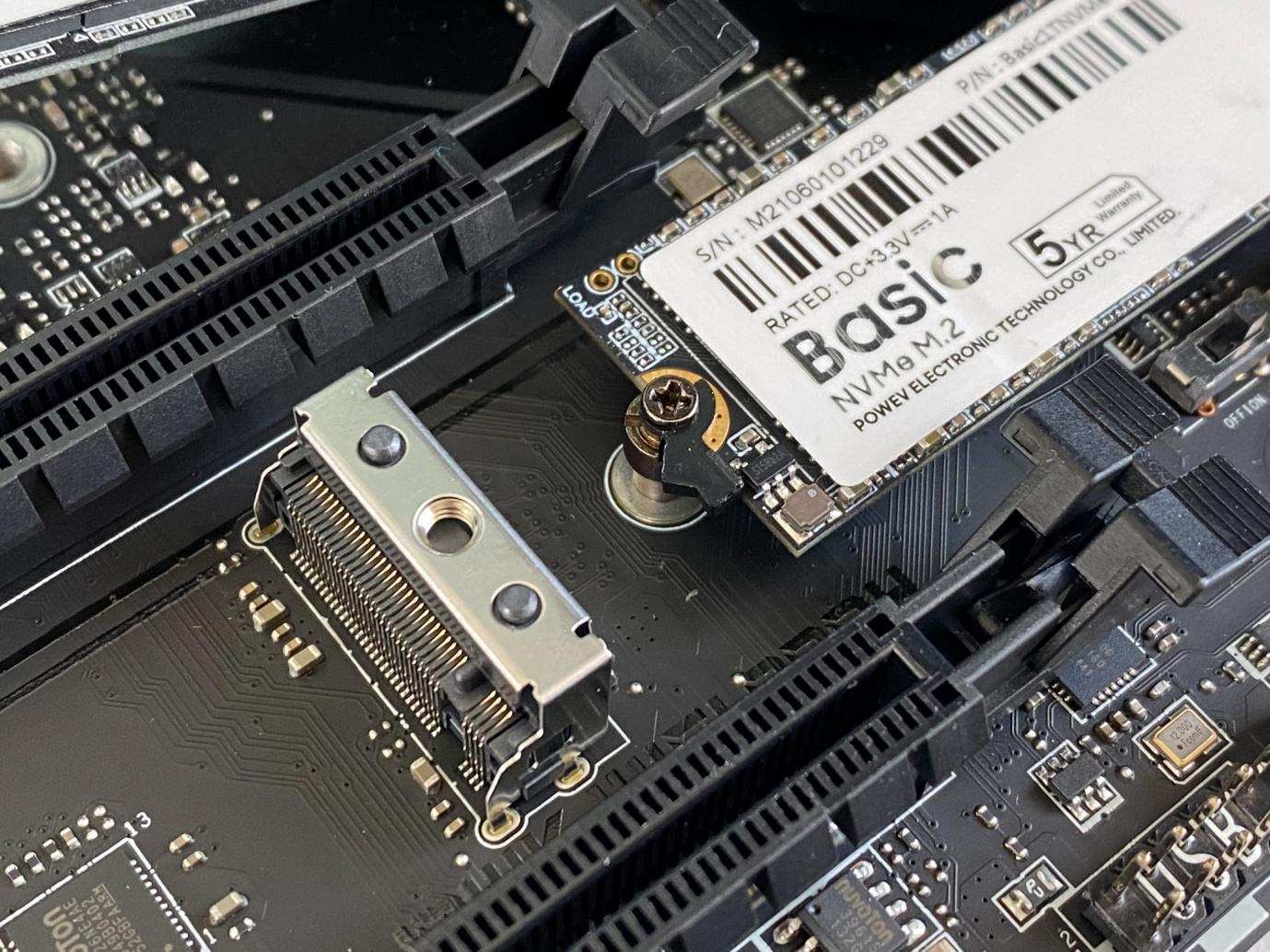 英特尔12代处理器比11代强吗,英特尔12代值得入手吗