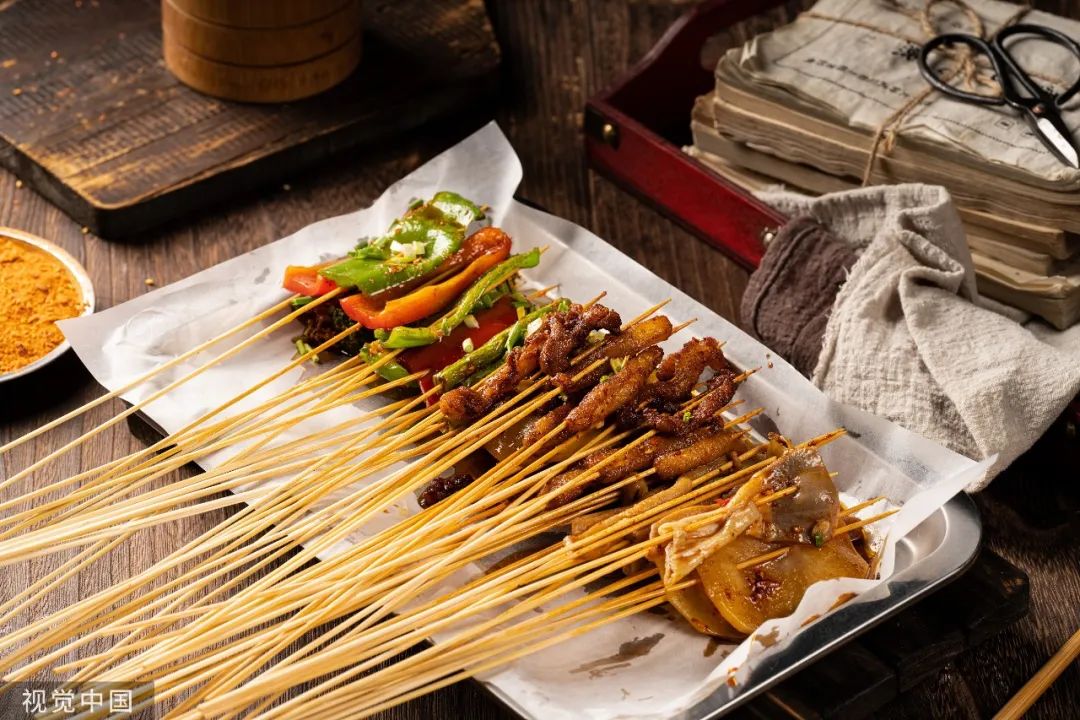 乐山油炸串串被网友投诉,取缔乐山油炸串串是真的吗