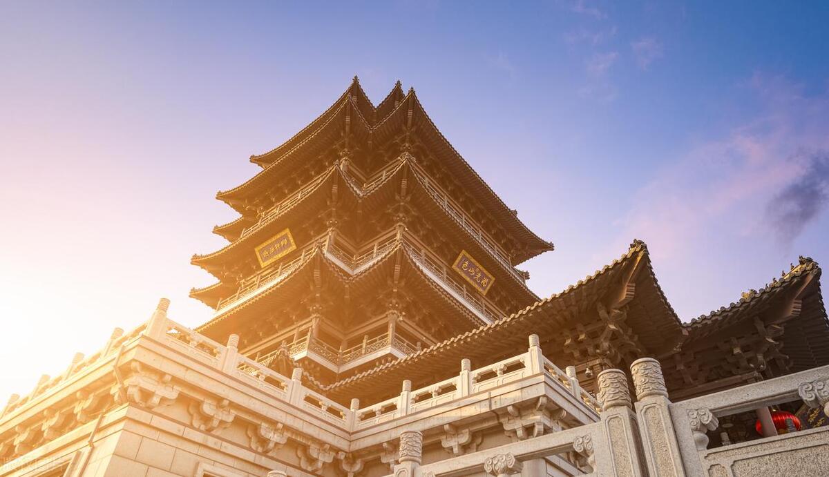 山东特产百年酥锅,济南特产王莉酥锅把子肉咋样