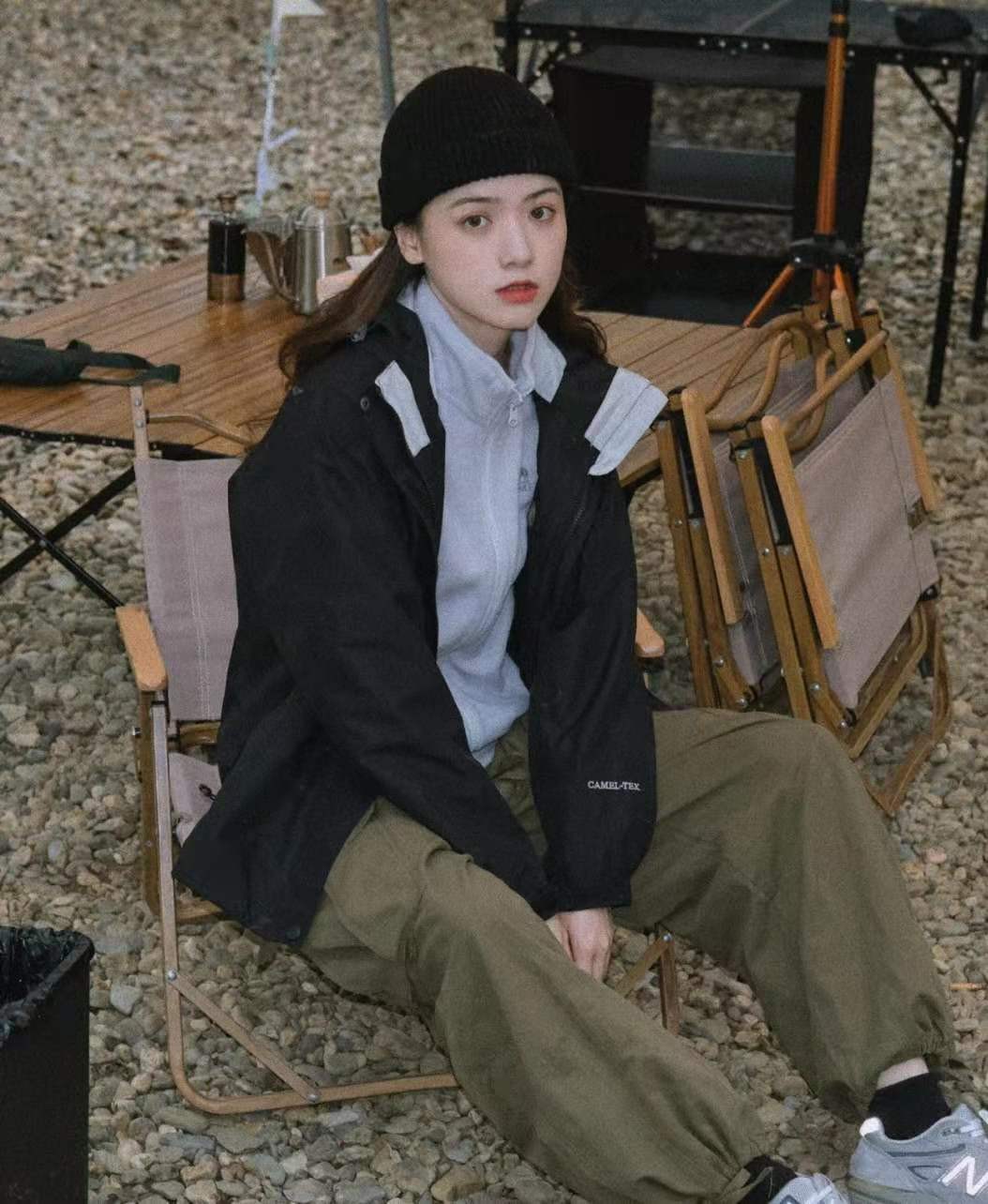 为什么感觉戴帽子很丑,戴帽子适合的穿搭