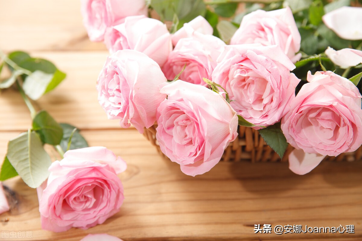 追了8天的东方甄选,我明白了原来微头条要这么写