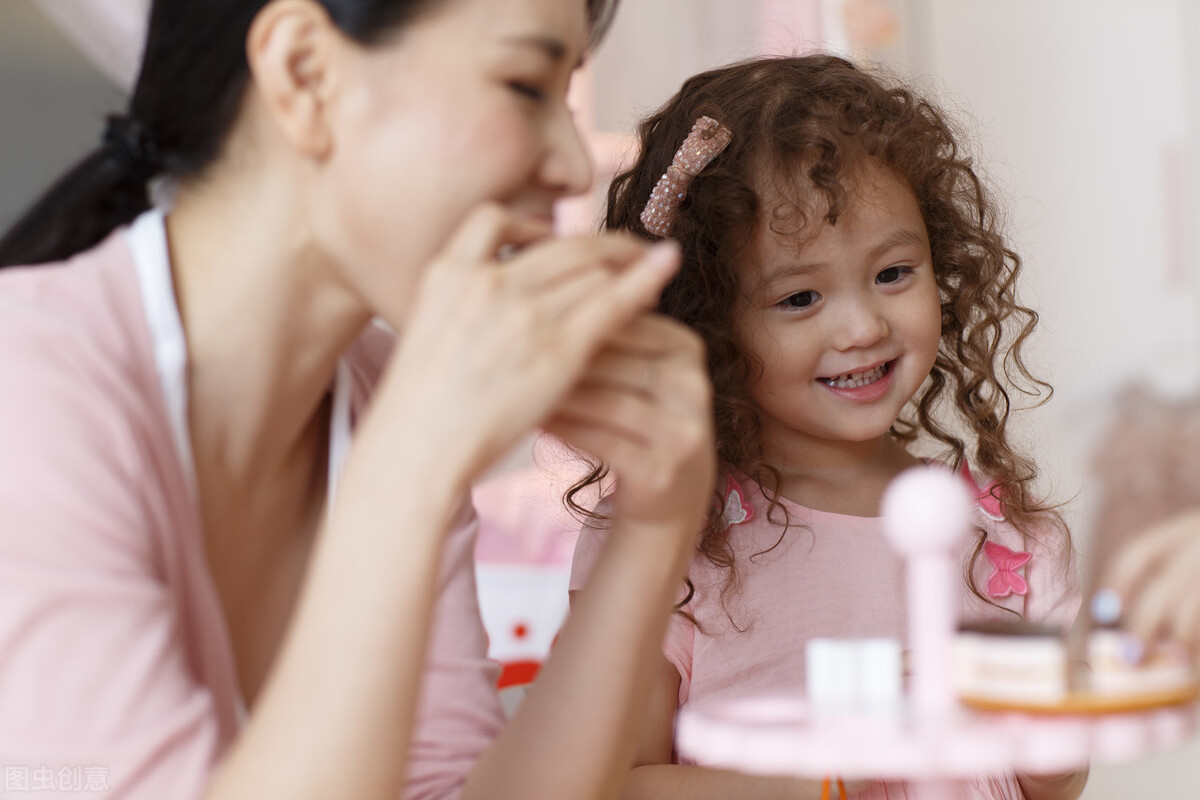 谁言寸草心报得三春晖的修辞手法,谁言寸草心报得三春晖什么意思啊