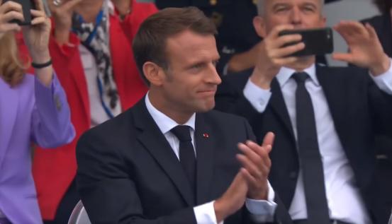 香港空中不明飞行物,香港天空出现不明飞行物