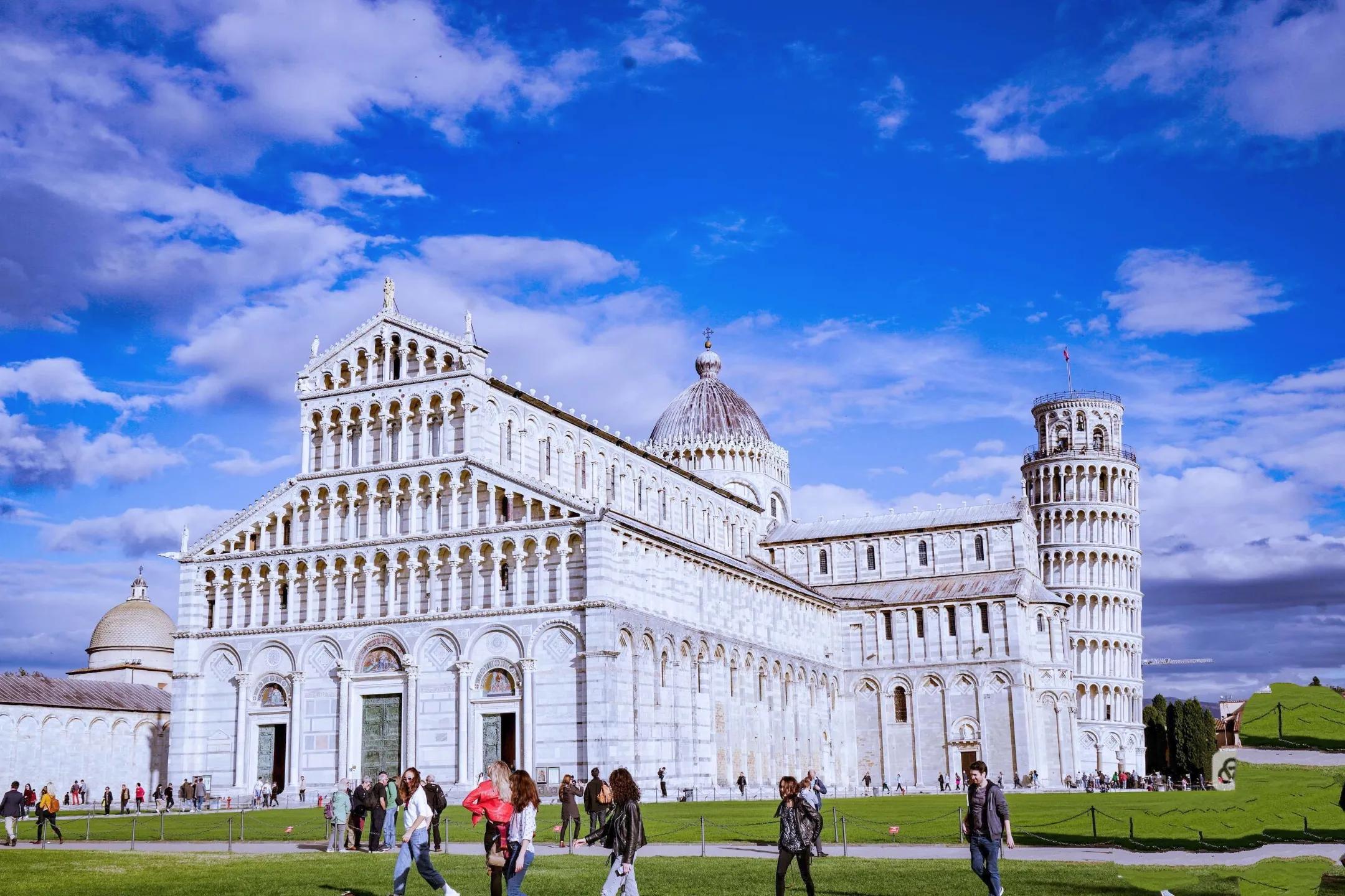 佛罗伦萨到比萨斜塔多少公里,游意大利佛罗伦萨比萨斜塔