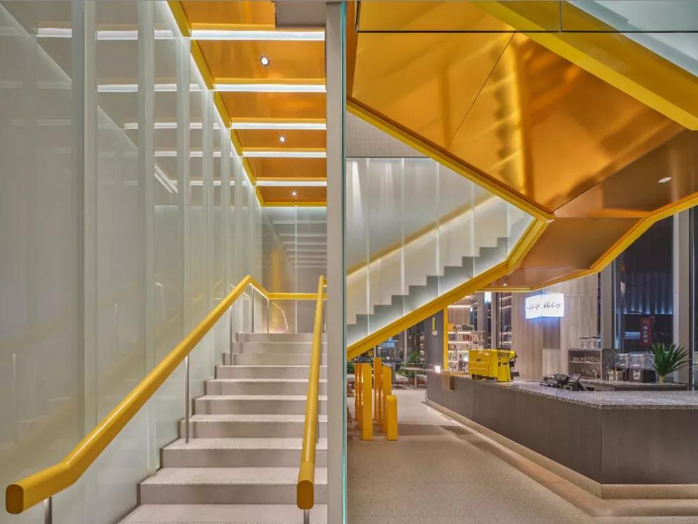 巨无霸魔方组装教程,巨无霸三角魔方