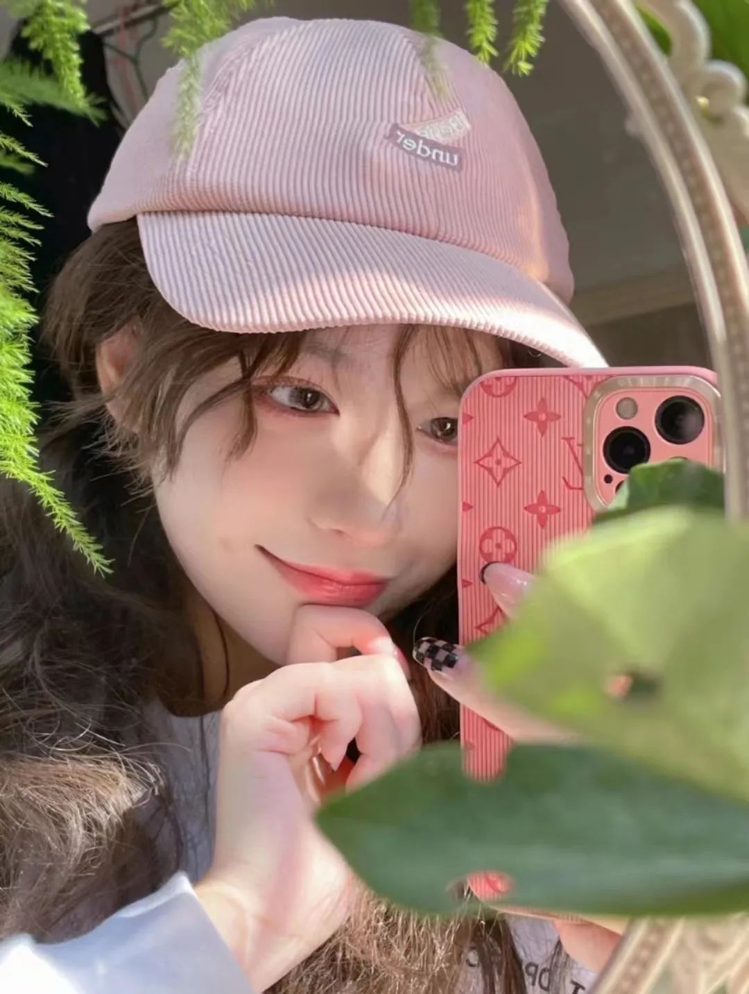 不同的脸型适合什么帽子,什么脸型都适合的帽子