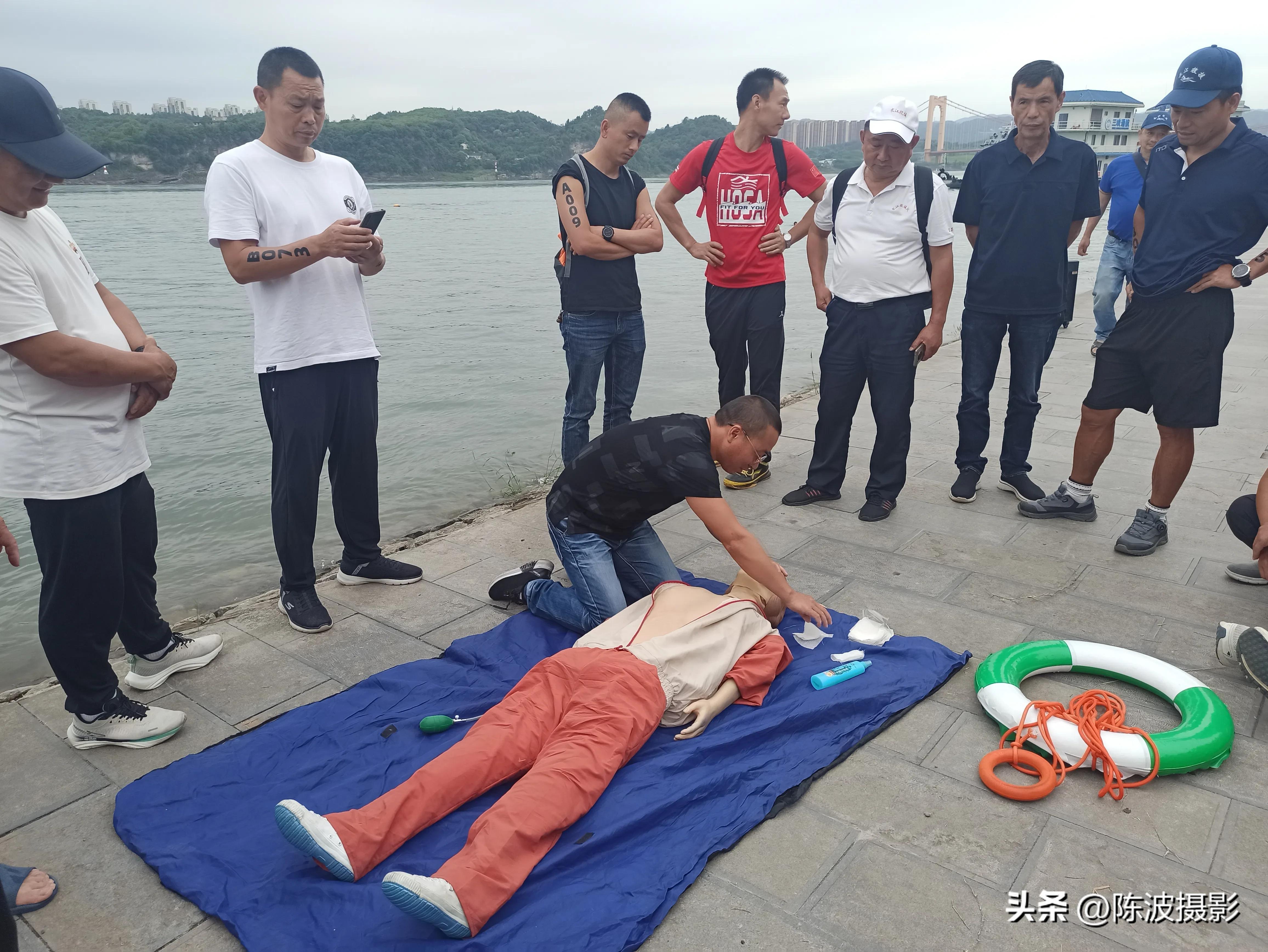 2023年宜昌二级市社会体育指导员（游泳水上救护）培训班”开班