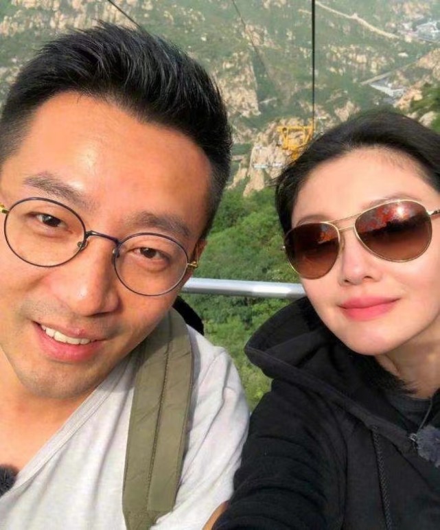 大s刷汪小菲的信用卡买婚戒,大s再婚汪小菲还要支付抚养费吗