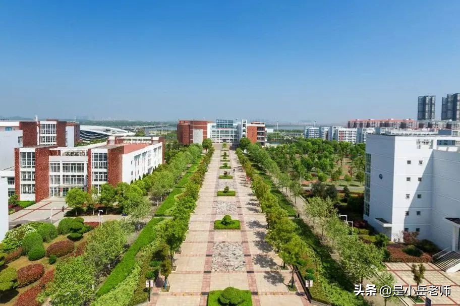 武汉商学院本科助学班是什么学历,武汉商学院全日制助学班能读吗