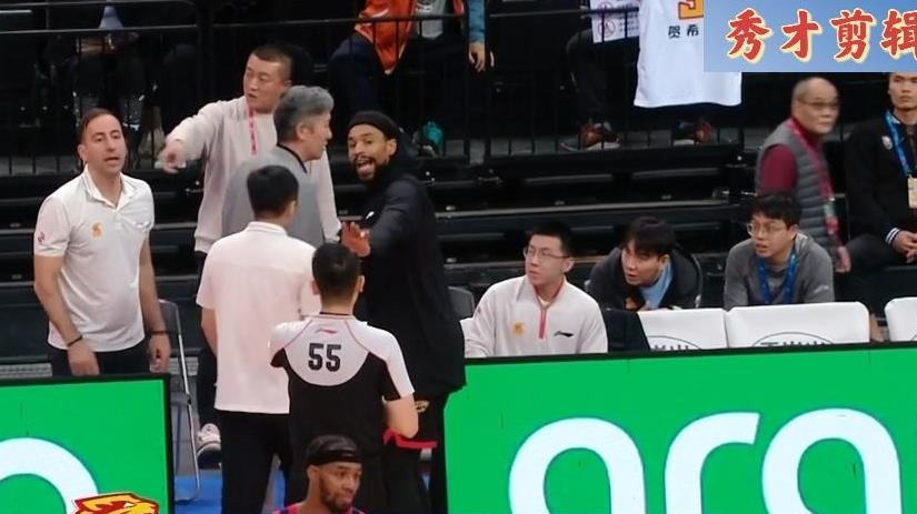 深圳老师法庭怒怼交警精彩视频,深圳老师怒怼交警庭审视频