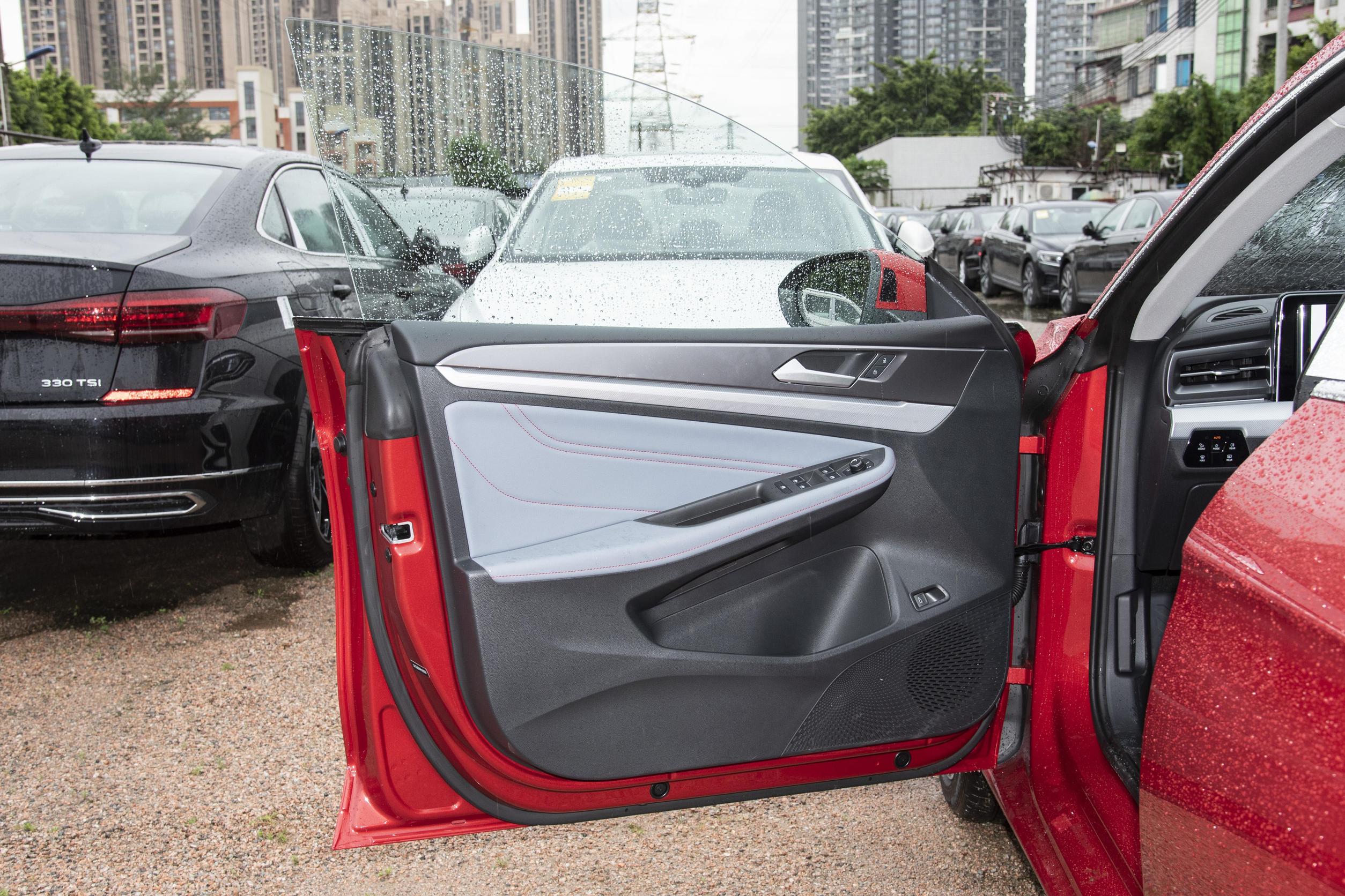 大众凌渡l顶配值得购买吗,大众凌渡有性价比吗