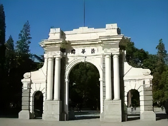 中国前十所名校的校训及含义,十大名校校训信仰