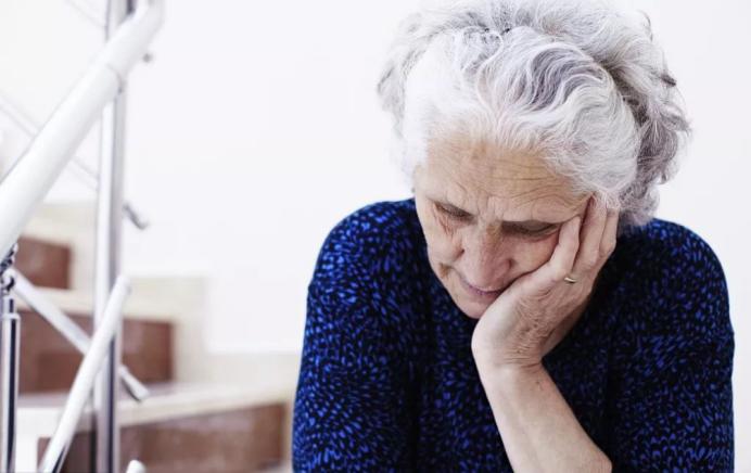 老年男艾滋的10个征兆,老年人艾滋病成为高发原因