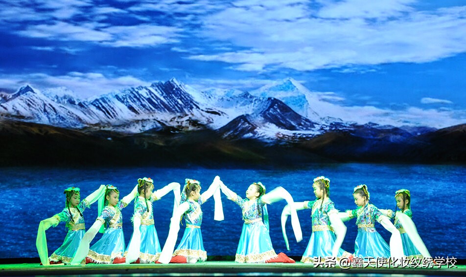 广州佛山十大化妆培训学校,全国十大化妆培训学校广州