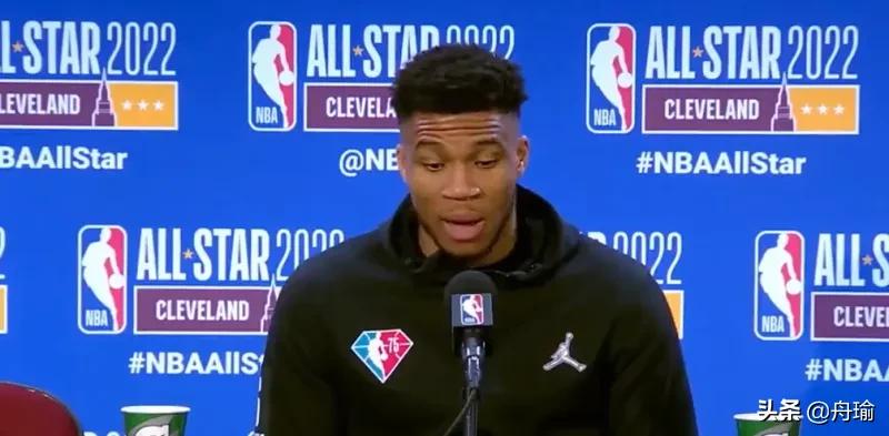 詹皇领衔众球星惊呼库里,nba评论詹姆斯隔扣加内特