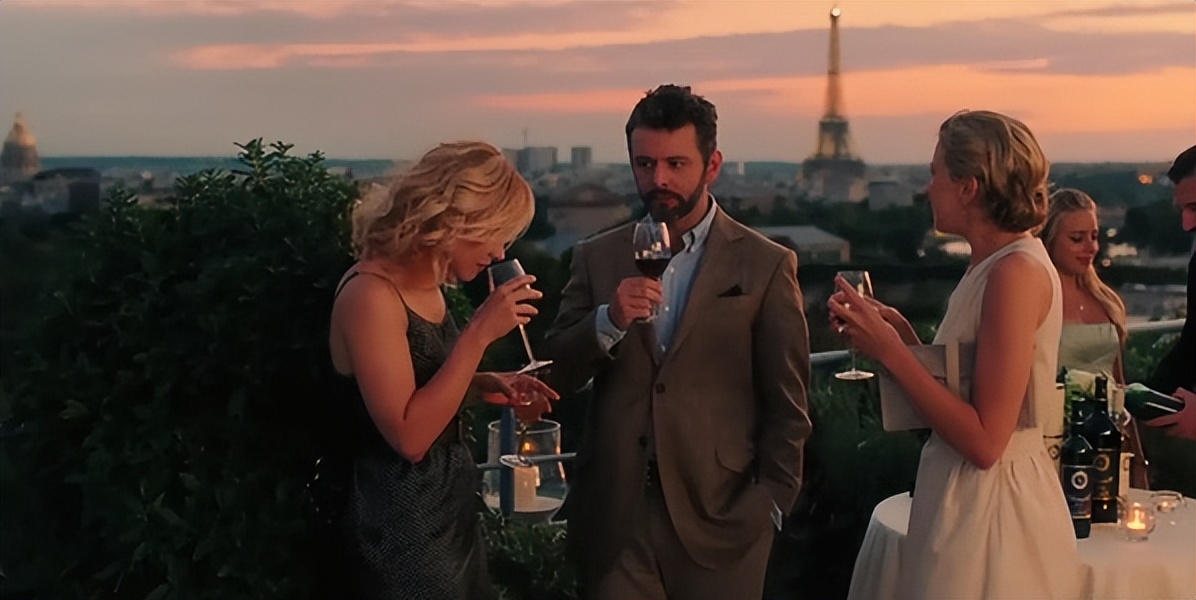 午夜巴黎浪漫和艺术的代表,午夜巴黎是穿越还是幻觉