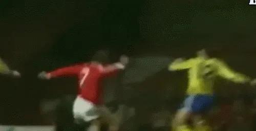 布莱恩罗布森曼联,罗布森曼联7号图片