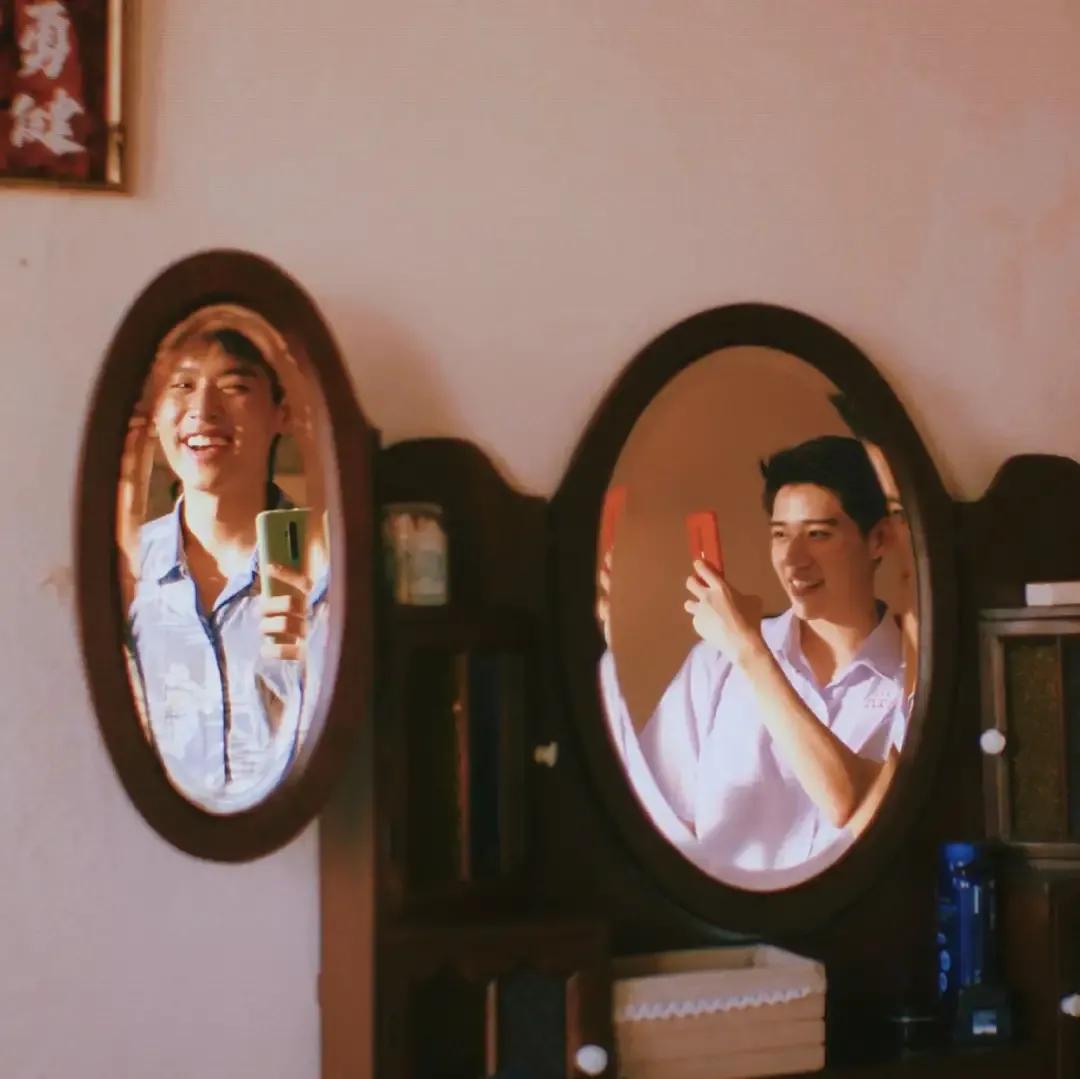 每天除了玩手机不知道干什么,一个人除了玩手机还能干啥