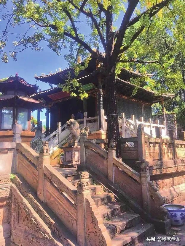 中国现存最大的铜铸金殿,中国四大铜殿之昆仑金殿