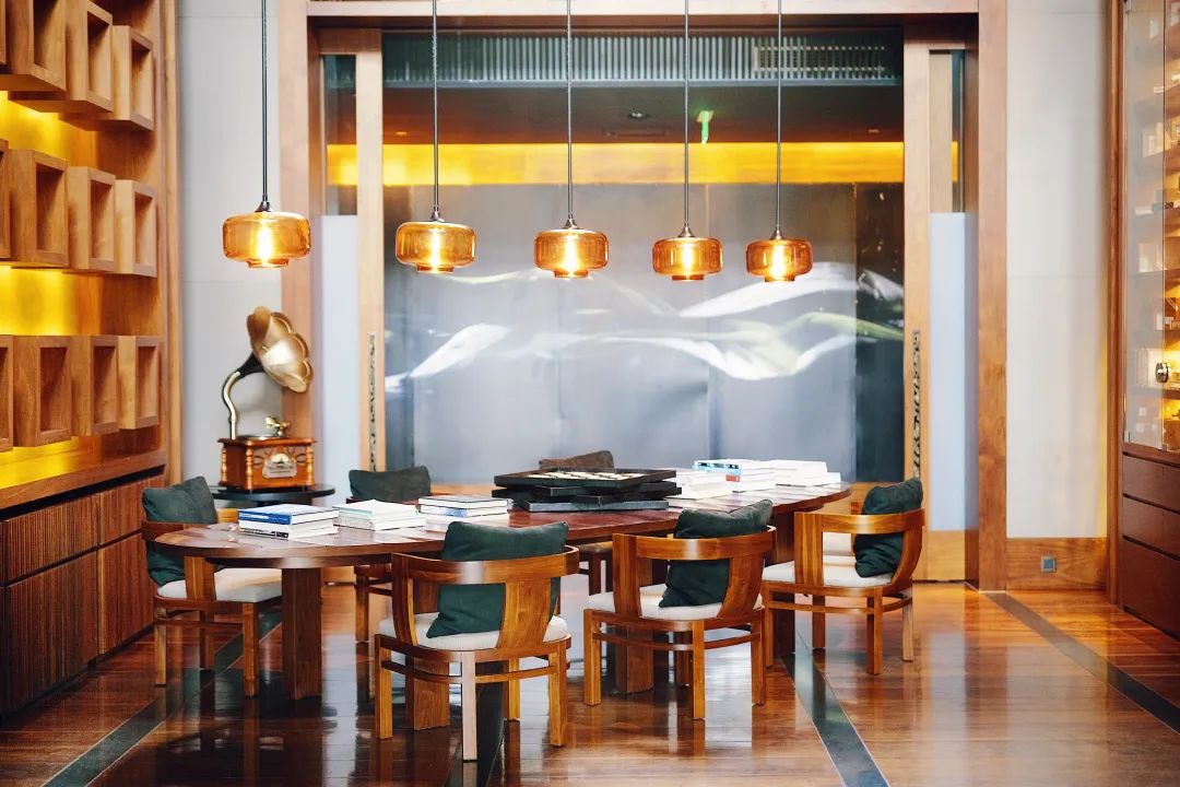 三亚打卡必住酒店之一,三亚十大必住酒店推荐排名最新