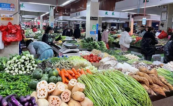 蔬菜外面有保鲜剂还能吃吗,保鲜剂蔬菜保鲜3-6个月吃无害