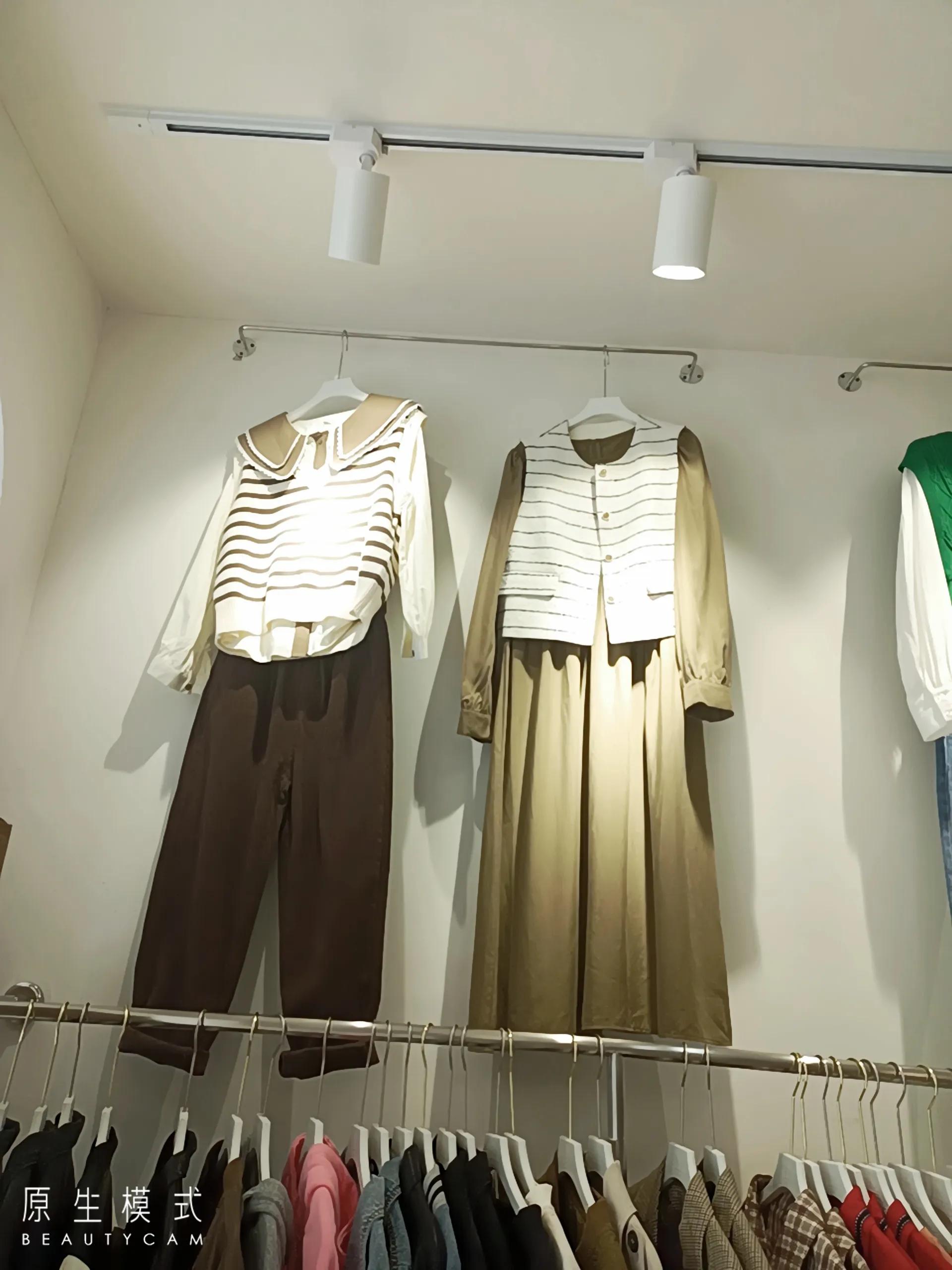 在乡镇开一个什么店好,乡镇开两元店和多元店生意怎么样