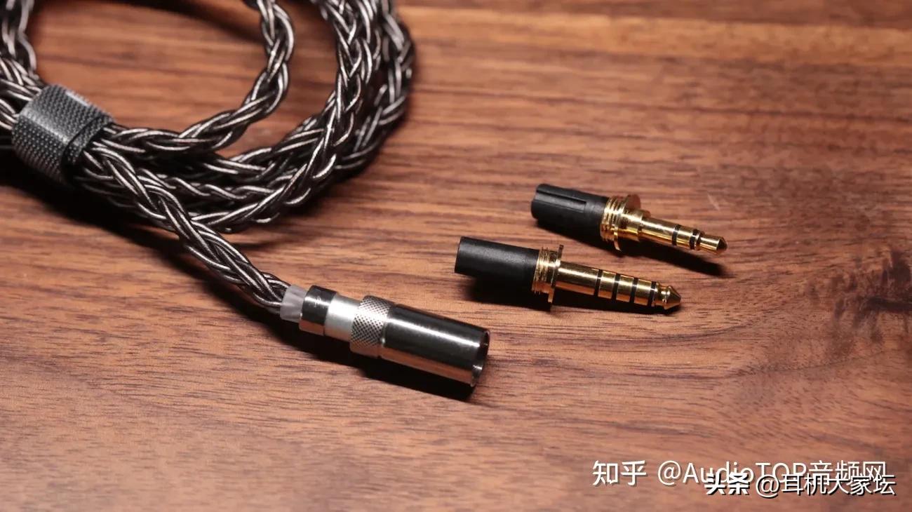 飞傲fh15圈铁混合耳机,飞傲fx15耳机