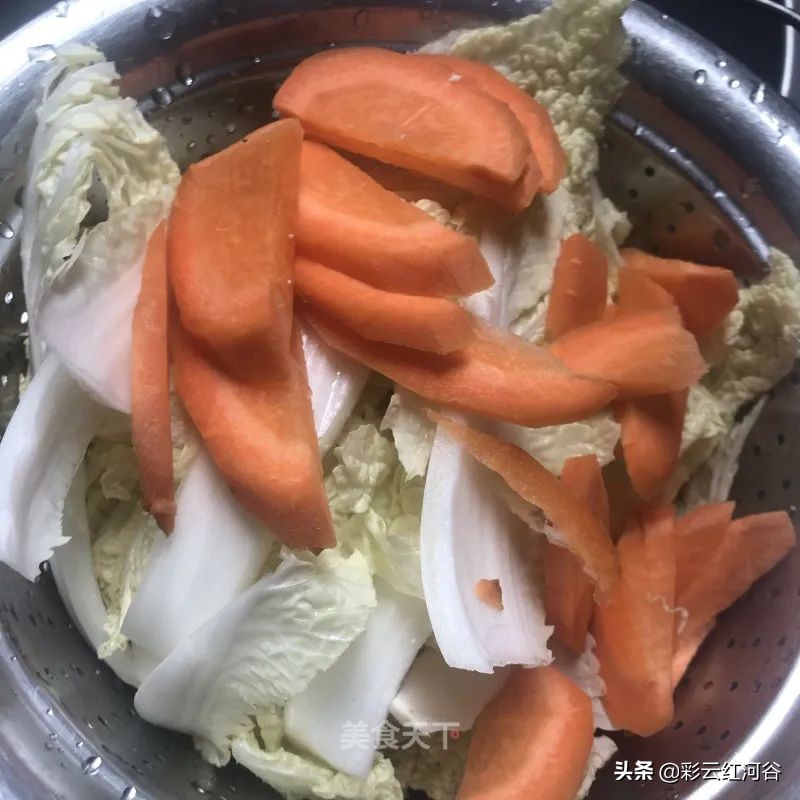 水煮肉片下饭神器视频,简单下饭的菜谱水煮肉片