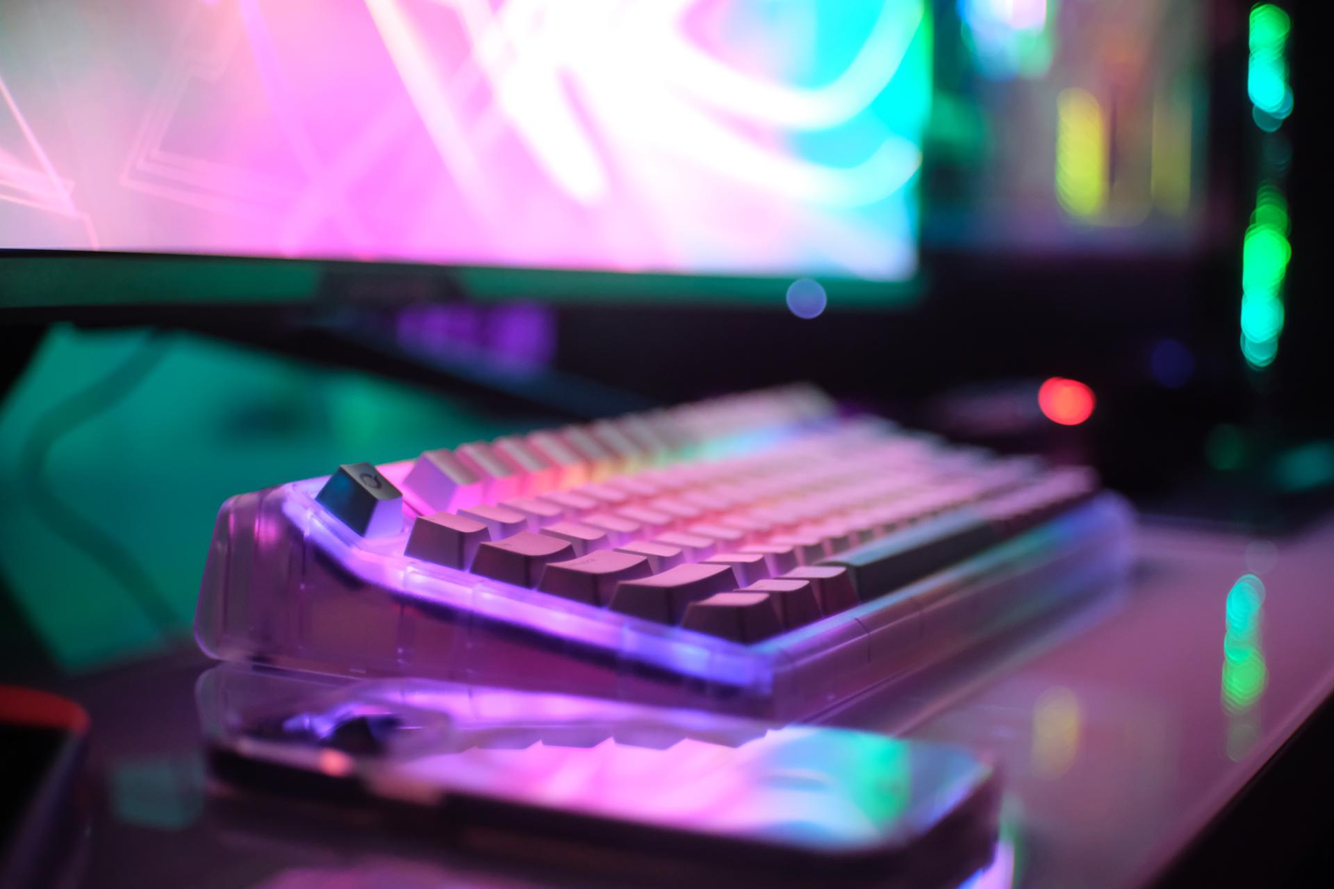 虫洞机械键盘测评,iqunixog80买什么颜色