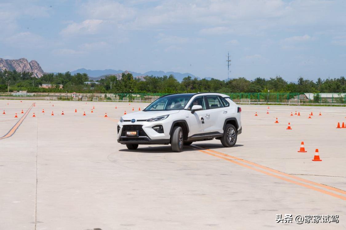 20万家用suv四驱哪家强,20万级别混动suv大战