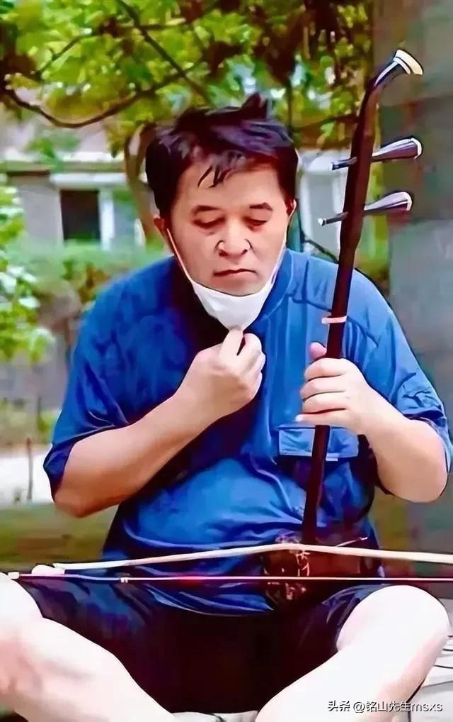 央视名嘴毕福剑,原央视主持人毕福剑现状怎样