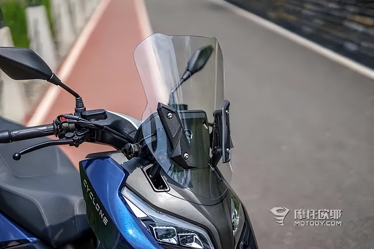 250cc踏板算不算大排量,哪款三万以内250cc踏板值得入手