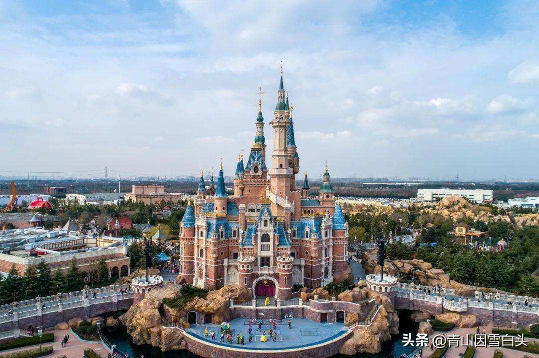 种植草莓一亩地能挣多少钱,草莓树种植地区