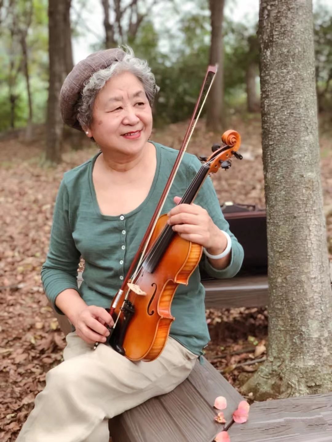老年人应该怎么穿衣才好看,老年人适合穿什么衣服显年轻