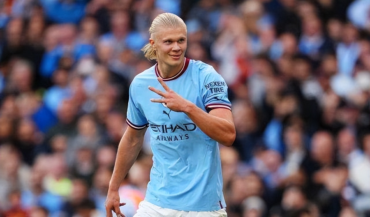 哈兰德加盟英超第一个赛季就夺冠,哈兰德封神英超30年奇迹诞生