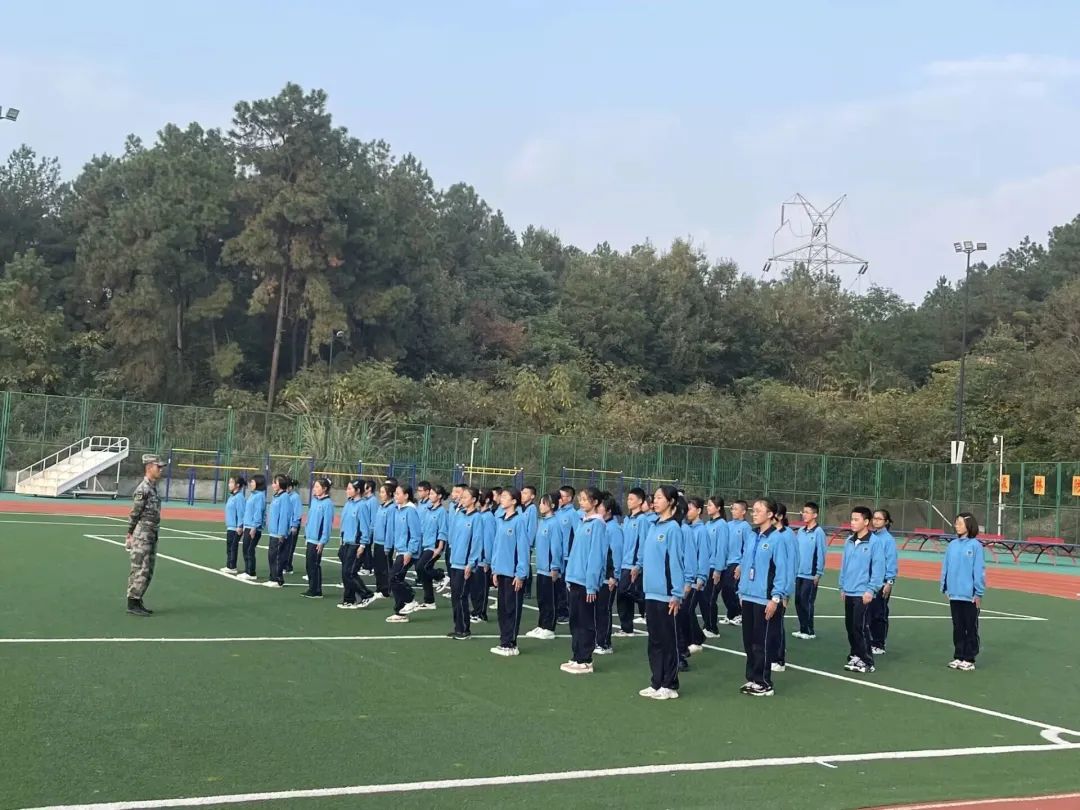 热血少年,百炼成钢!天府师一国防教育活动火热开展